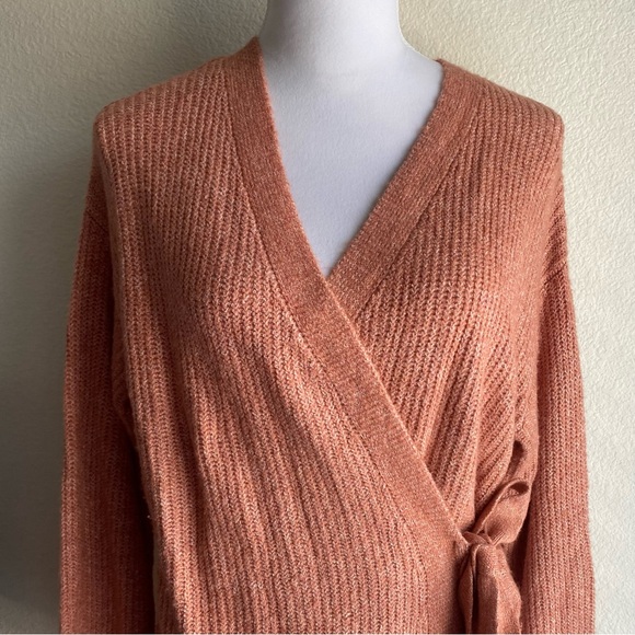 NWT Isabel Maternity by Ingrid & Isabel Peach Pink Knit Wrap Sweater S - Picture 4 of 8
